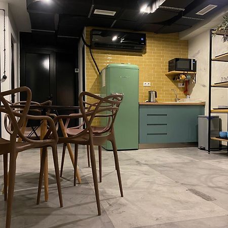 Dorm Kutaisi Hostel Eksteriør bilde