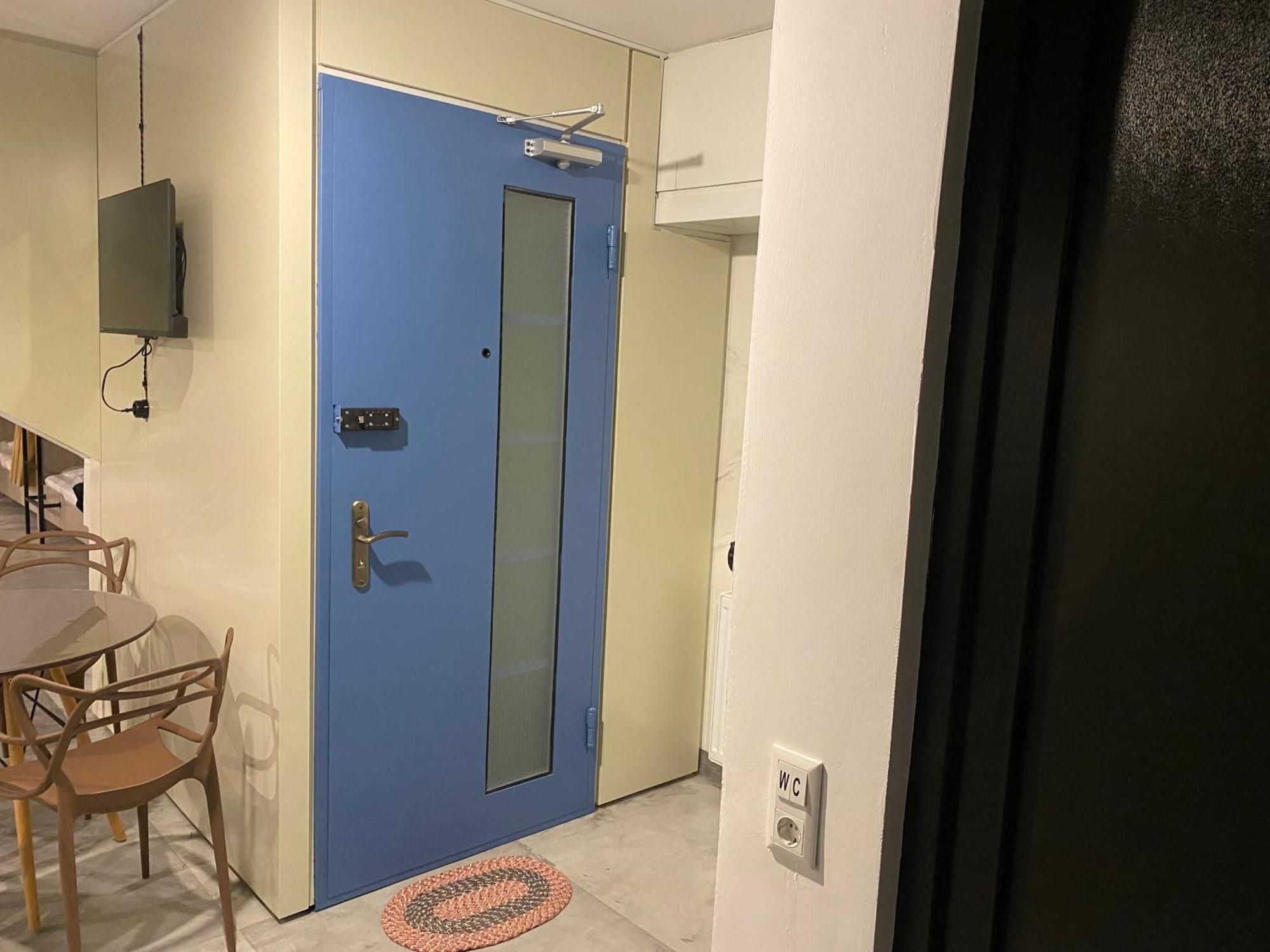 Dorm Kutaisi Hostel Eksteriør bilde
